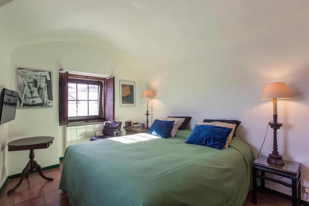 Torre De Maneys Hotel Obidos Room photo